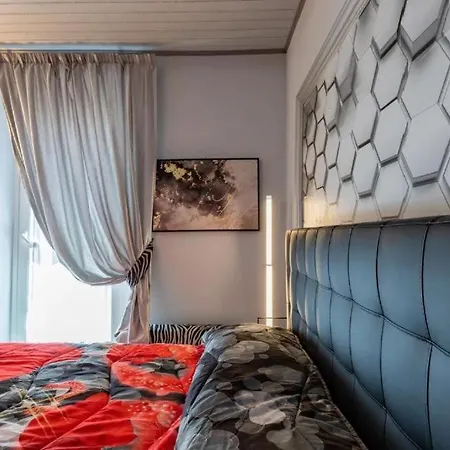 Antico Borgo Monregale Bed & Breakfast 3*