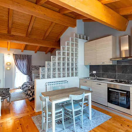 Antico Borgo Monregale Bed & Breakfast 3*