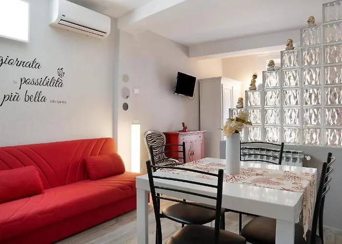 Antico Borgo Monregale B&B 몬도비