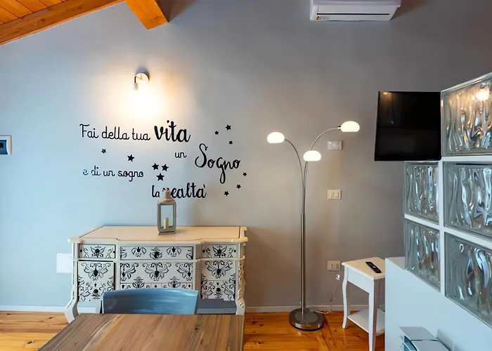 Antico Borgo Monregale B&B 몬도비